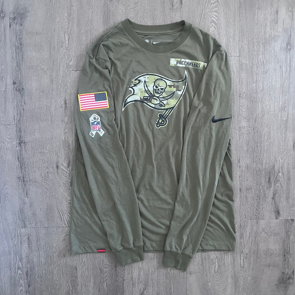 Nike Tampa Bay Buccaneers Salute to Service Long Sleeve Shirt Mens Medium Green